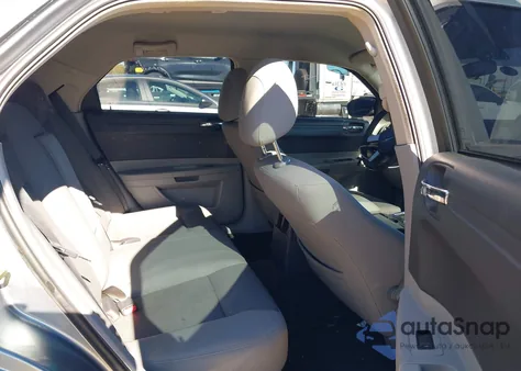 2007 Chrysler 300 z USA, uszkodzony, nr VIN 2C3LA43R17H609961